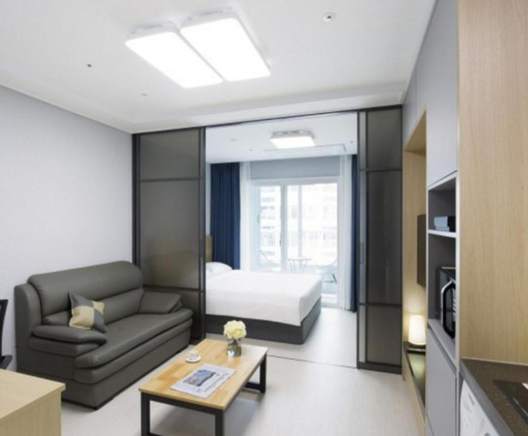 Yeosu Hotel First City Exteriér fotografie