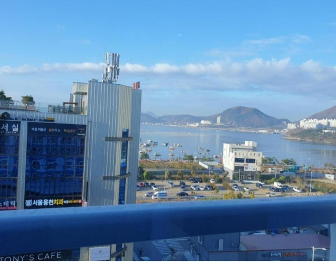 Yeosu Hotel First City Exteriér fotografie