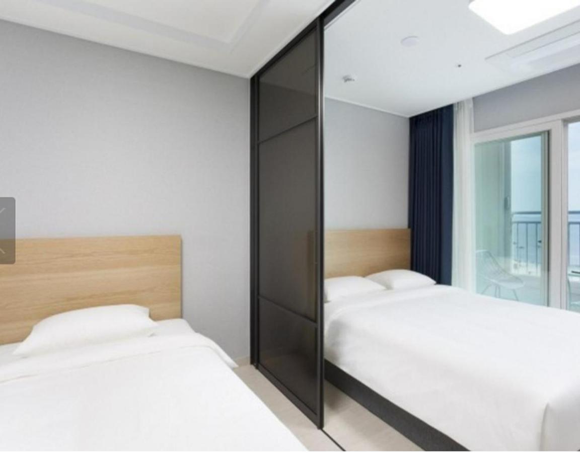 Yeosu Hotel First City Exteriér fotografie